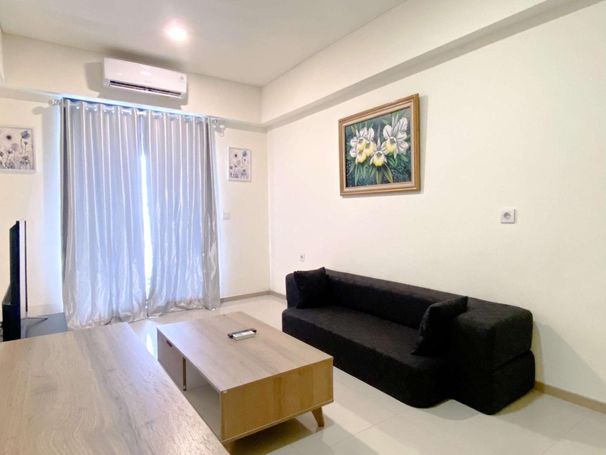 Comfortable Living 2Br At Meikarta Apartment By Travelio Cikarang Exterior photo